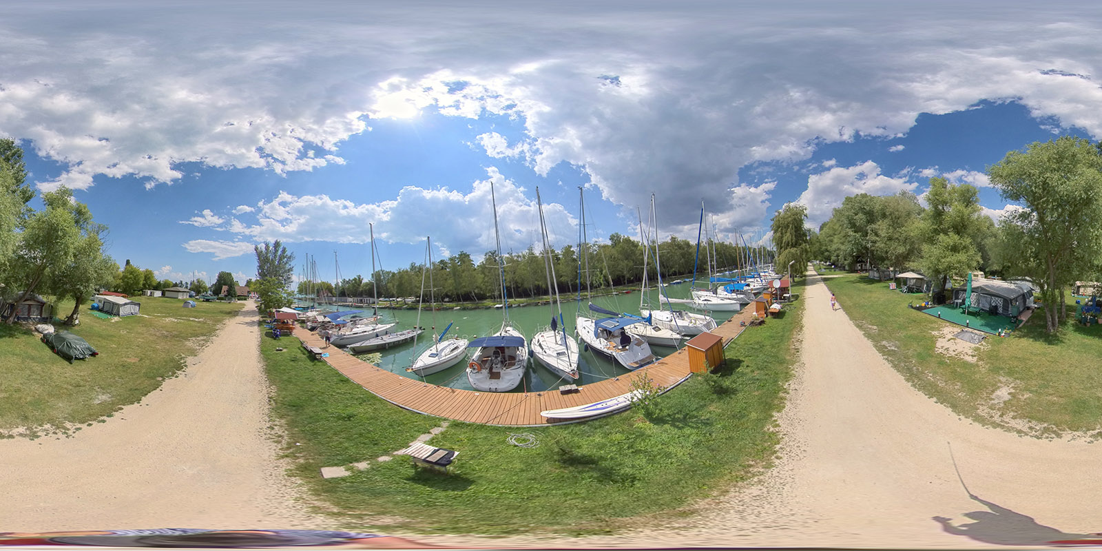 Balatonfűzfő Laguna Yacht Club Balatoni Kikötők