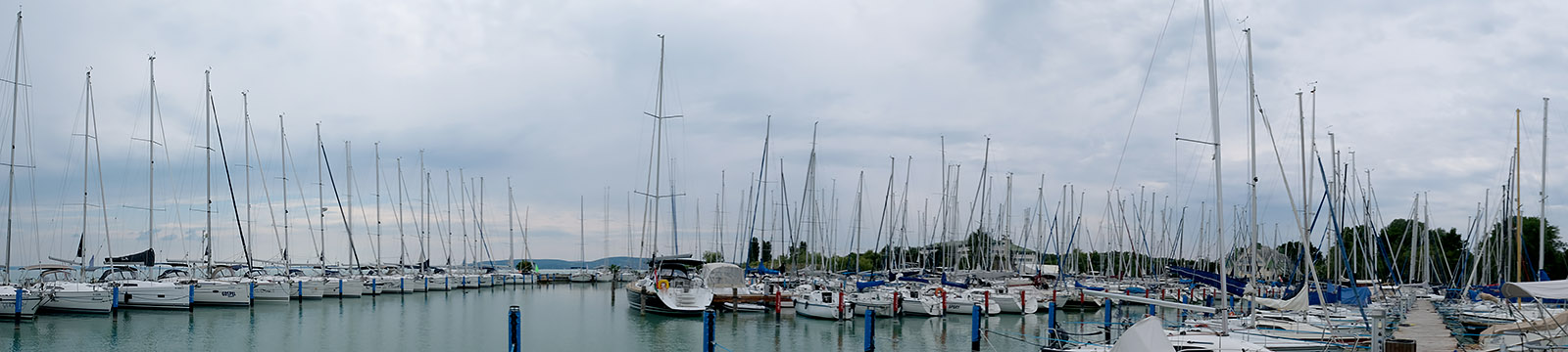 balatonikikotok balatonkenese marina port vitorlaskikoto panoramafoto