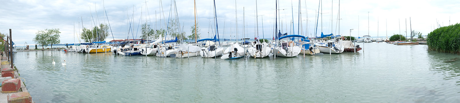 balatonikikotok siofok ezuspart vitorlaskikoto panoramafoto